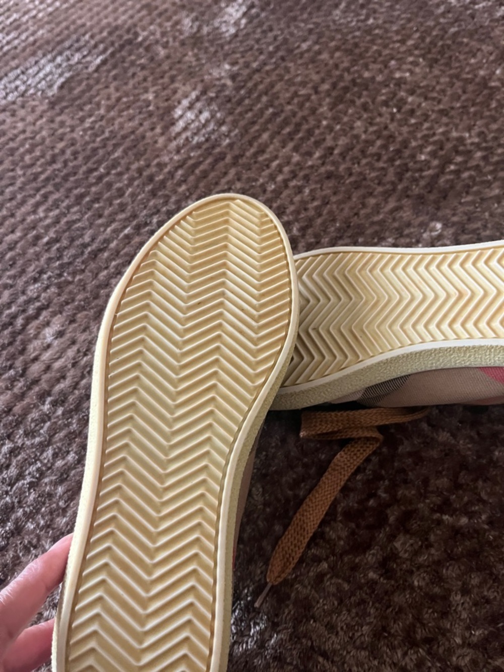 Burberry Tan Brown Plaid Low-Top Sneakers - Picture 8 of 13